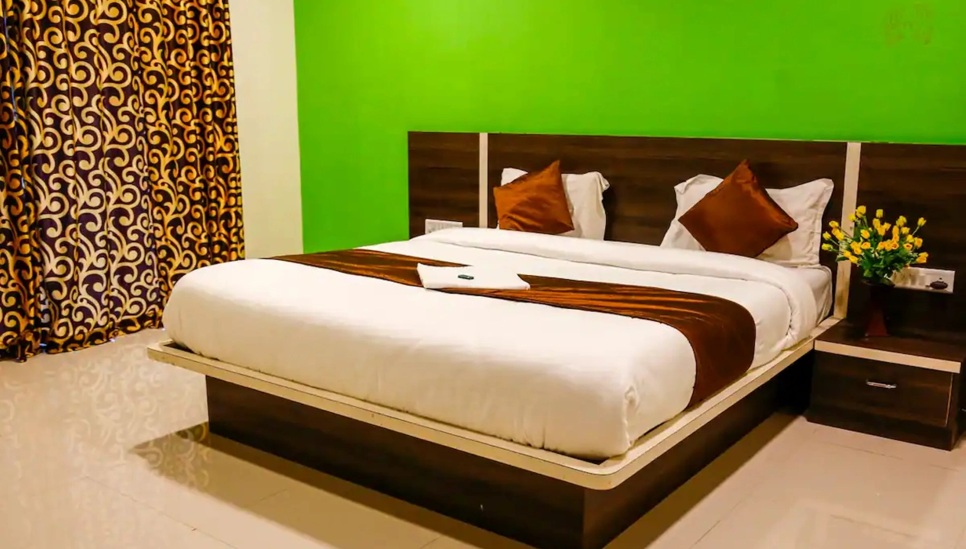 Hotel Shriyan Mahabaleswer Slider Pictures